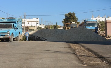 封鎖された道路が多い!!