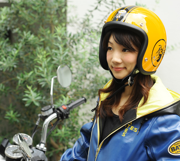 ジェットヘルメット スモールジェット BumBleBee サイズSM 57-58