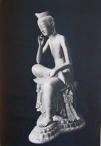 広隆寺宝冠弥勒.JPG