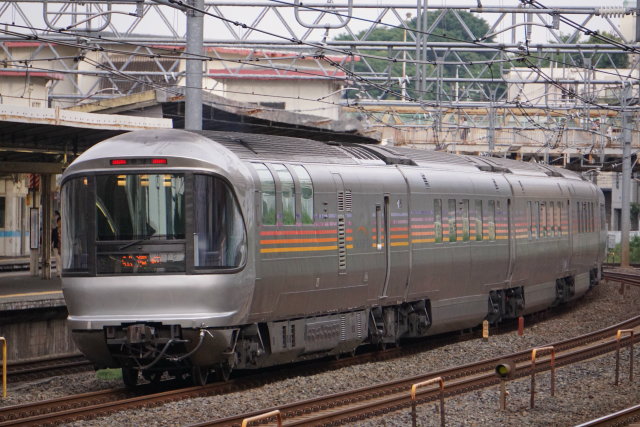 EF64 1051+EF81 81牽引 E26系カシオペア試運転4