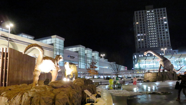 22 福井駅前DINOSAURS (2).JPG