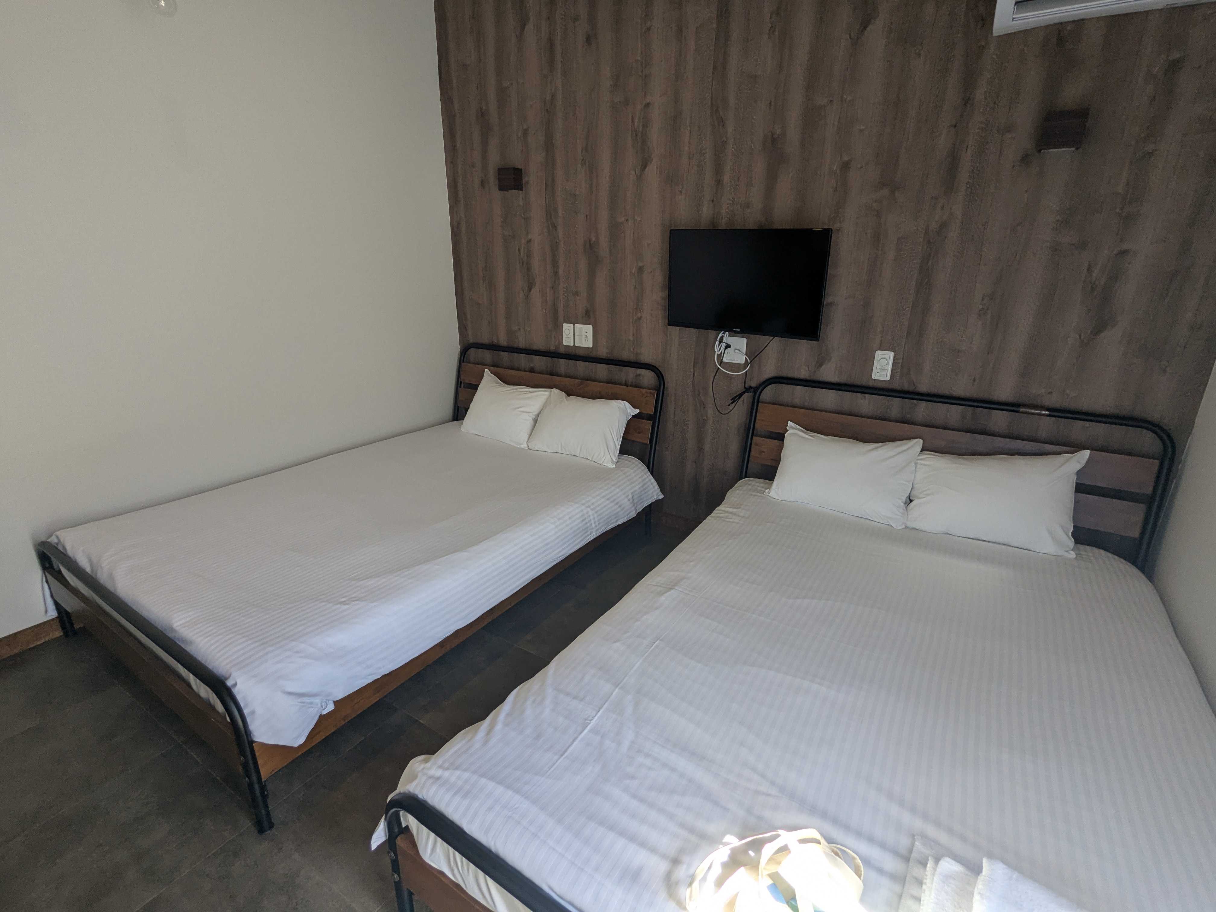 リゾートイン西表島 部屋　ベッド