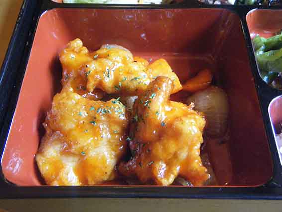 アメリカンステーションの「鶏のチリソース」-2♪