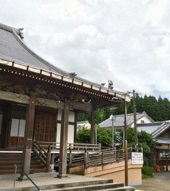 お寺