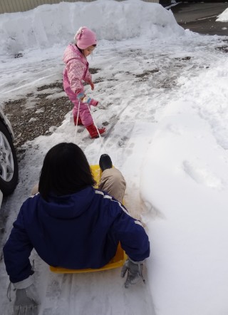 201102雪遊び