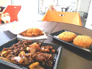DCIM2593B-1グランプリ食堂餃子コロッケ十和田バラ焼き-350.jpg