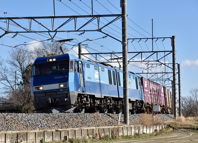 5 EH200-11 2071レ D810 1.jpg