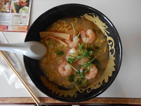 砂川ハイウェイオアシス　海老塩ラーメン