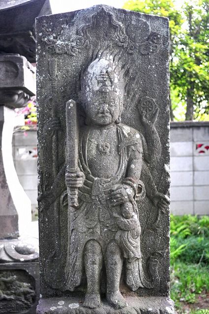 人気機種仏教美術　江戸後期庚申塔　石仏　民間仏　天然石 仏像