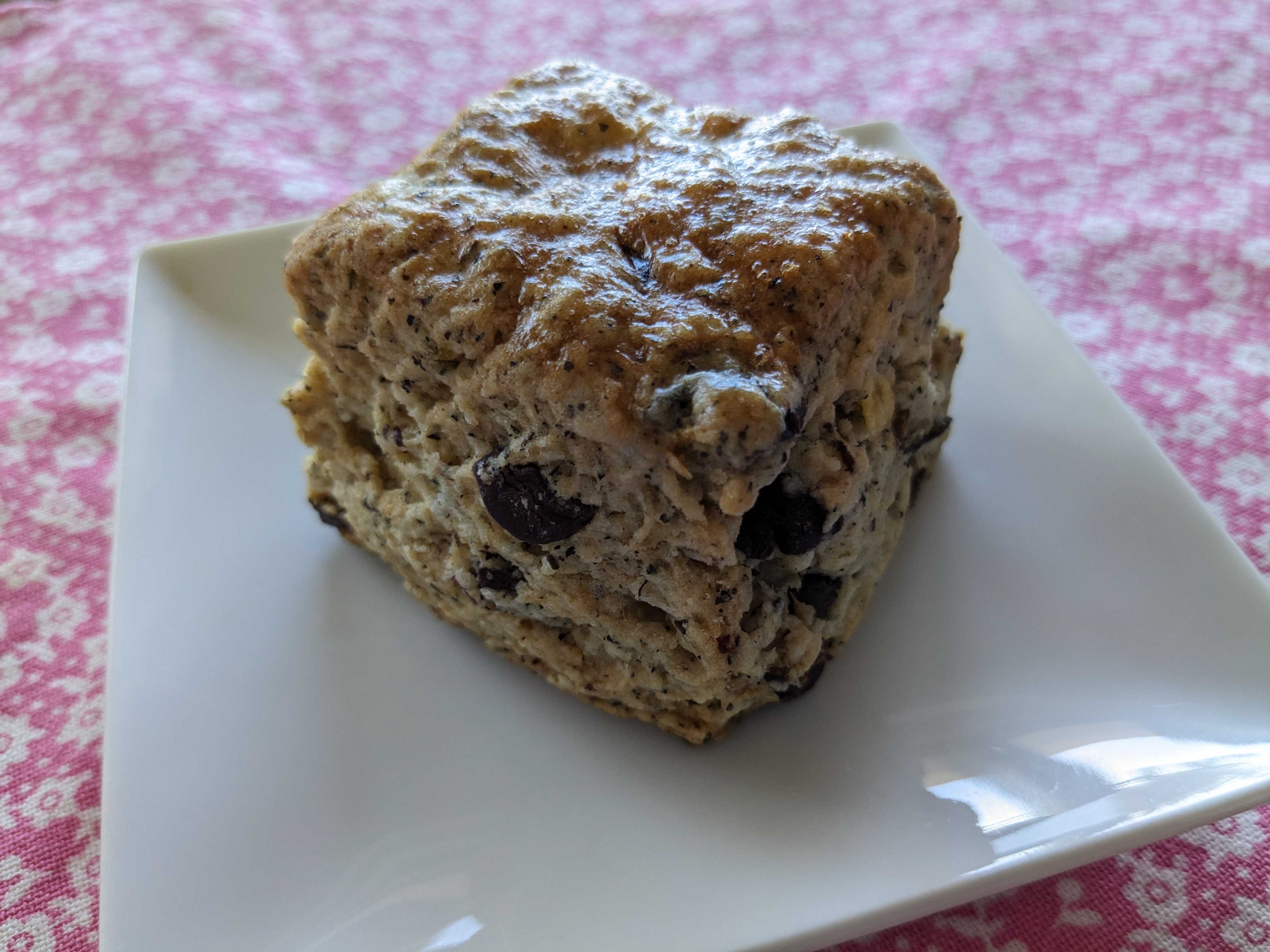 広島ナルサヤ便　栗とチョコのほうじ茶スコーン