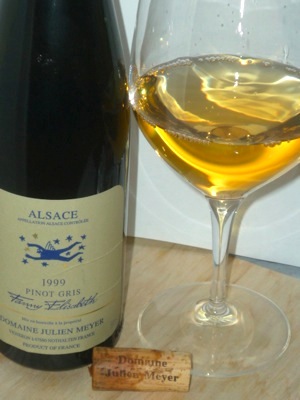 Dm.Julien Meyer Farny Elisabeth PinotGris 1999 glass.jpg