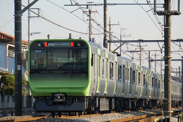 EF65 2065牽引 タキ & EF64 1031牽引 235系山手線トウ11編成 配給6