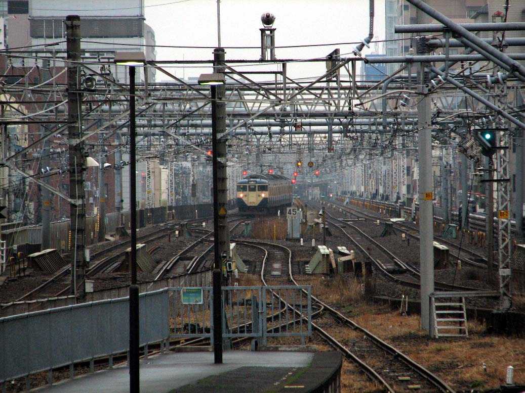 113系 内房・外房線：新聞輸送列車（その1） | マル鉄鉄道