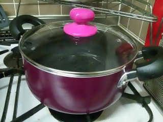 お味噌汁用のおなべ買ぃました