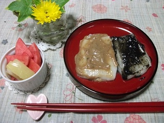 クルミ＆ゴマ餅.JPG