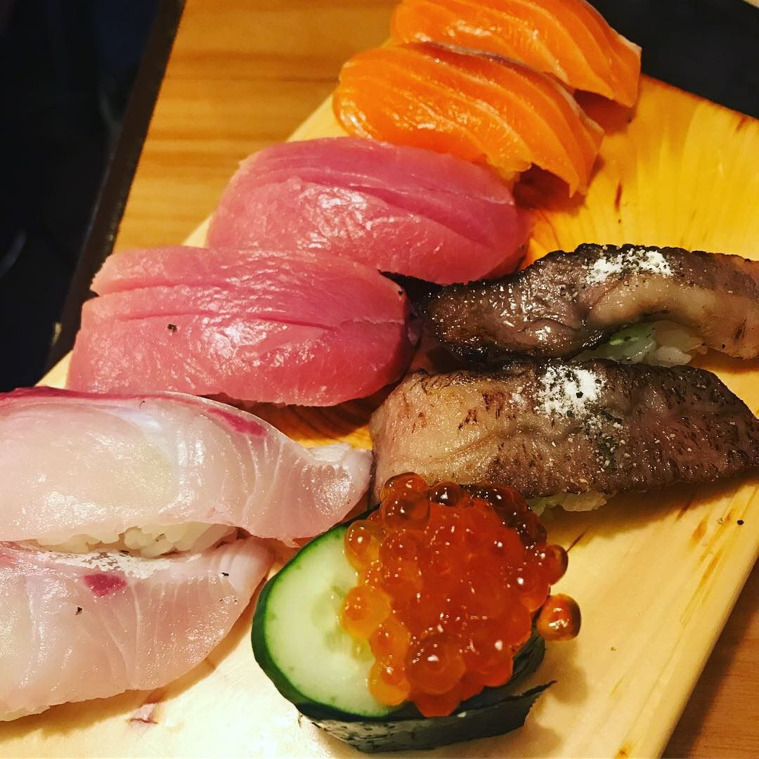 裏難波で立ち食い寿司 富久佳 大阪 心斎橋 美味しいのもは人生を楽しくする 楽天ブログ