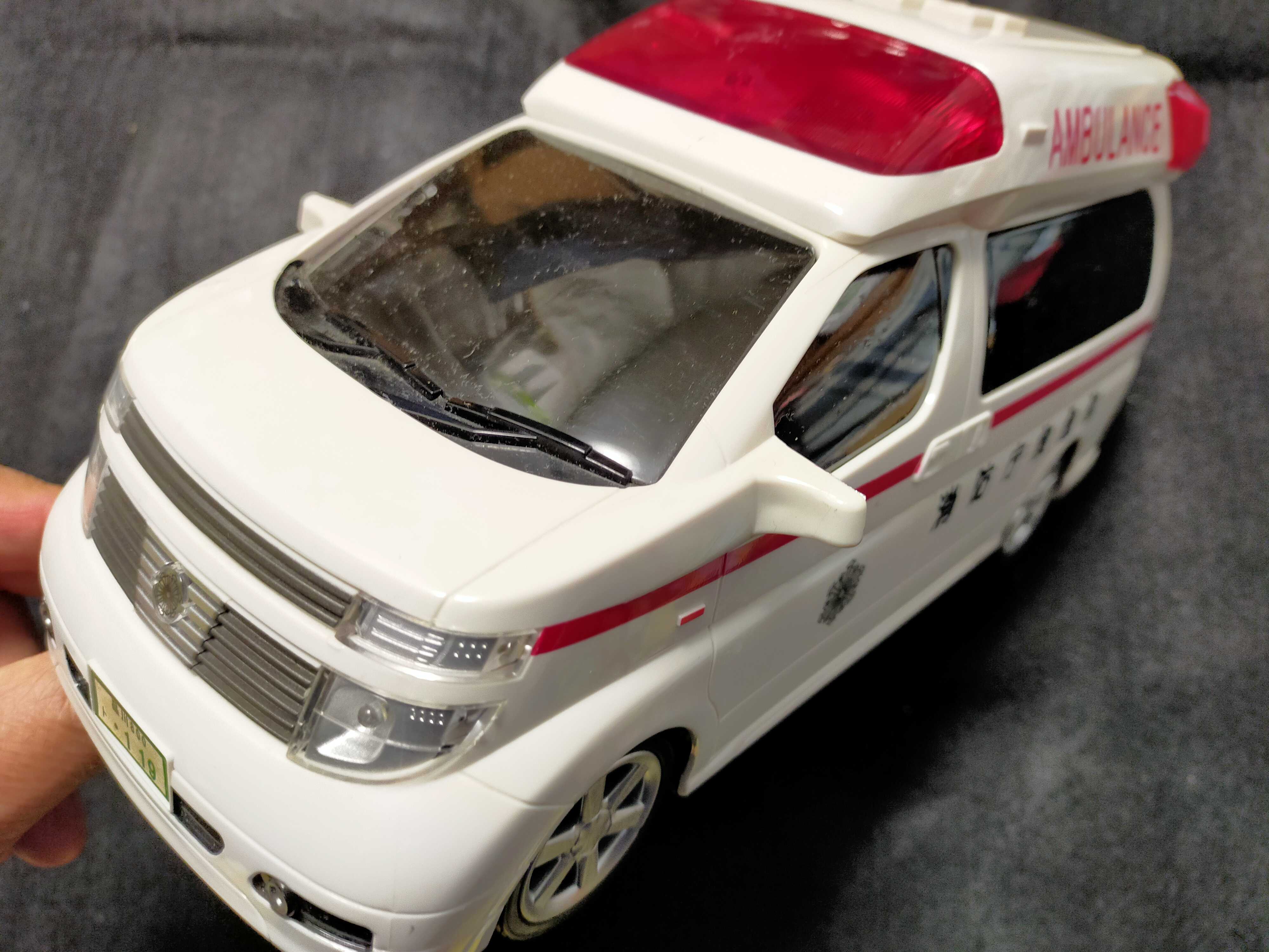 市場 トイコー 日産サウンドパラメディク救急車：おもちゃのたかはし市場店