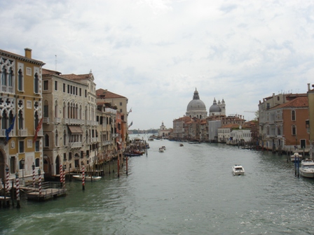 ベネツィアの街並み2.JPG
