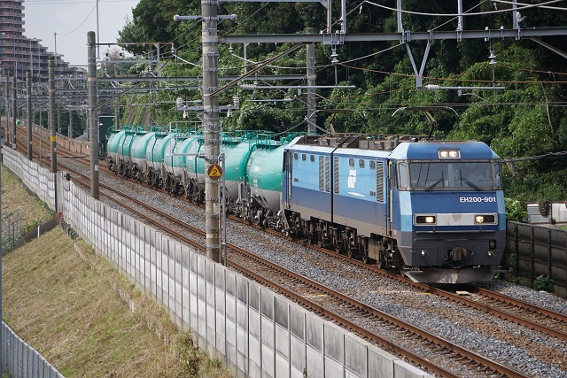 EF64 1031牽引 E127系V12編成 長野出場 配給 & EF81 136牽引 ED75 758 秋田入場 配給4