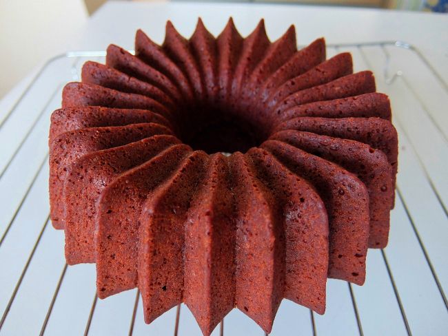 レッドベルベットケーキ ノルディックウエア Red Velvet Bundt Cake