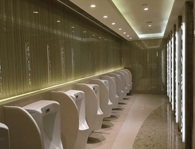 高速道路SEのトイレ.jpg