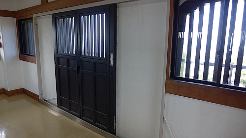 10天守最上階扉