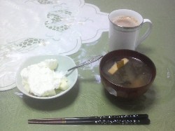 朝食にコーヒー.jpg