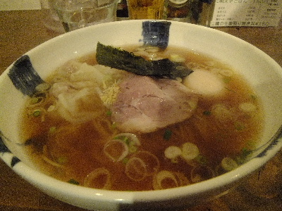 てるぼうず　ワンタン麺