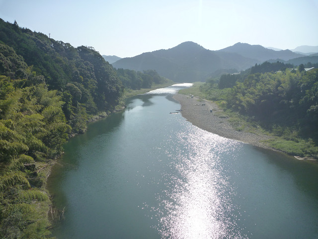 resize0003.jpg