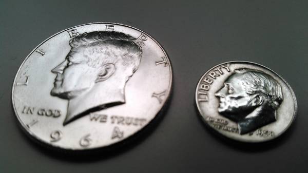 アメリカ 1964年 ケネディ 50セント 銀貨・1958年ダイム銀貨 | 人生色々、世の中様々 - 楽天ブログ