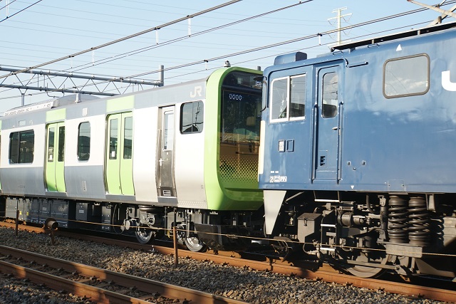 EF81 134牽引 231系 配給 & EF64 1030牽引 253系山手線トウ09編成 配給 & EF81 97牽引 カシオペア函館アフターDC送り込み回送4