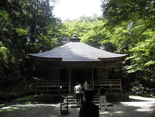 中尊寺経堂