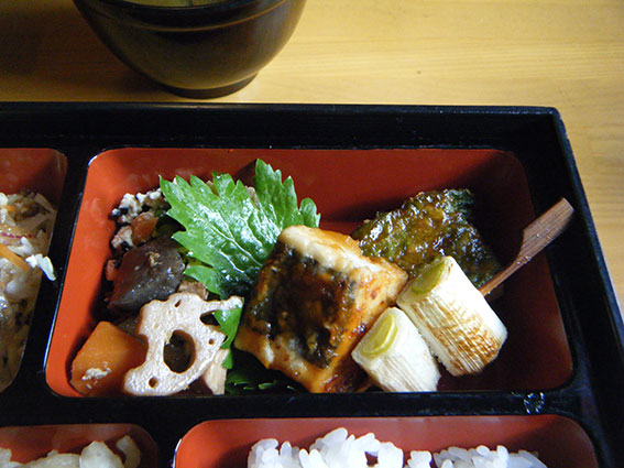 アメリカンステーションの「豆腐ステーキ」♪