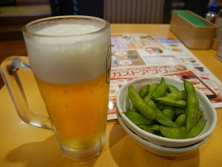 生ビールと枝豆.jpg