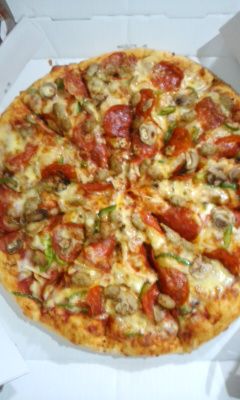 ドミノピザ ドミノデラックス L ウーパー太郎 趣味の株式投資 楽天ブログ