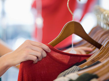 Groupon-secrets-19-clothes-shopping-sろくl.jpg