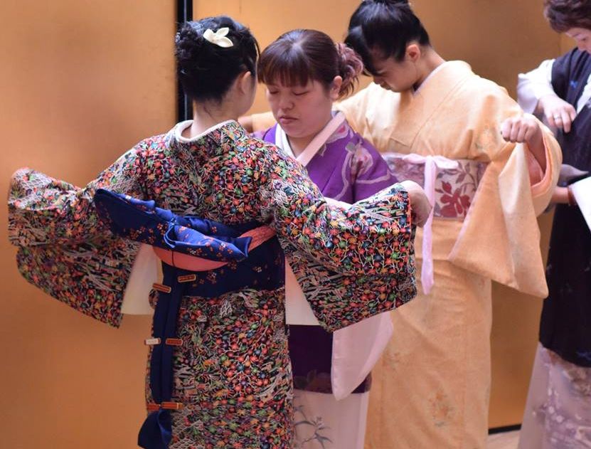 帯結び１