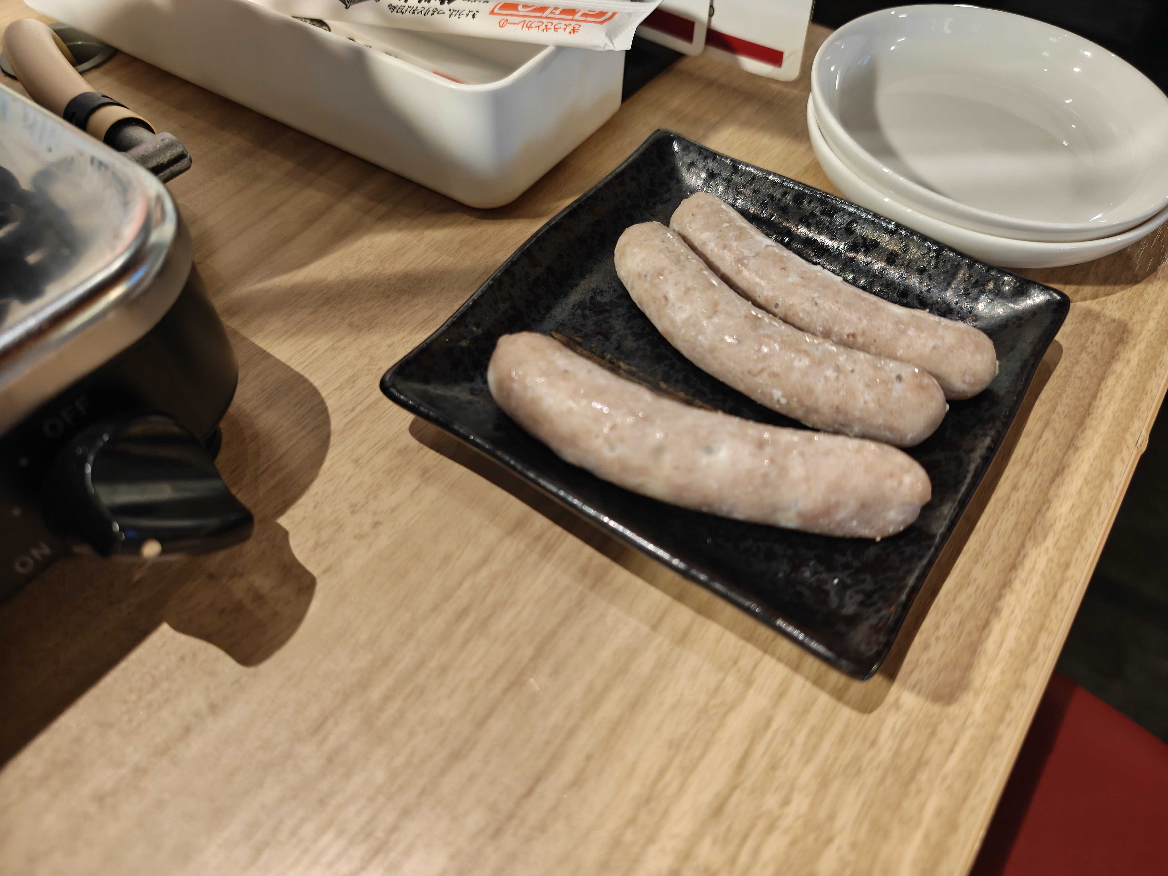 花尻ジンギスカン 狸COMICHI店　ランチ　羊肉ソーセージ