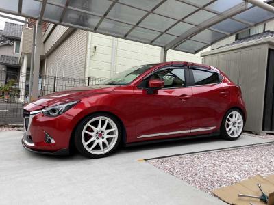 XYZ車高調 TSタイプをデミオに取り付け | デミオディーゼルから