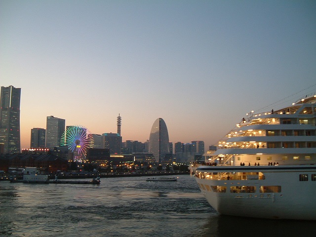 004m.jpg