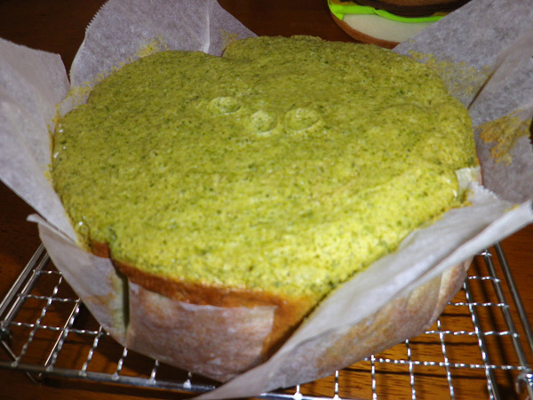 抹茶のシフォンケーキ１