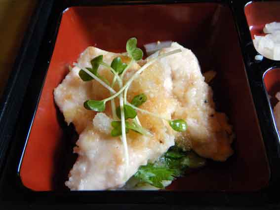 アメリカンステーションの「チキンソテー」-2♪