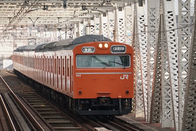 JR大阪環状線オレンジ & 大和路線ウグイス色の 103系2