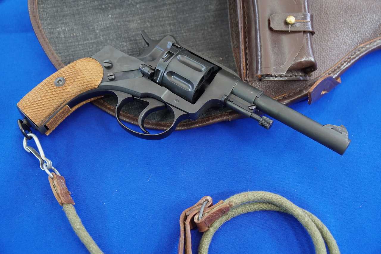 ナガン M1895の実銃用ホルスター | 玩具道楽・・・三昧 - 楽天ブログ