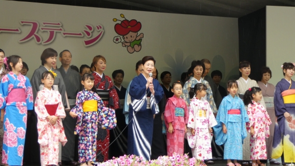 P1000157 (600x337).jpg