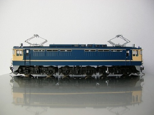 EF65-1000