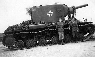 KV-II　（ドイツ軍捕獲品）.jpg