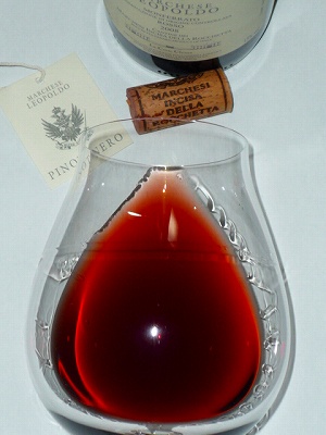 Marchesi Incisa della Rochetta Marchese Leopold PinotNero 2008 glass.jpg