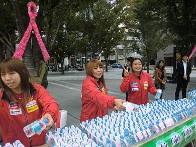ピンクリボンスマイルウォーク2012b