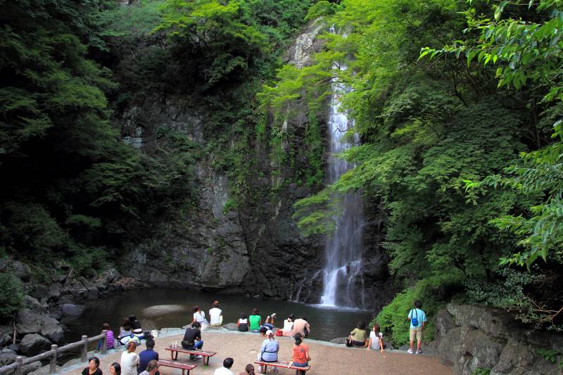 箕面滝_6-2.jpg